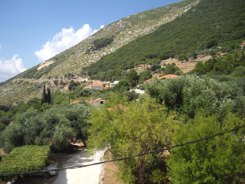 Christos Studios Zóla Buitenkant foto