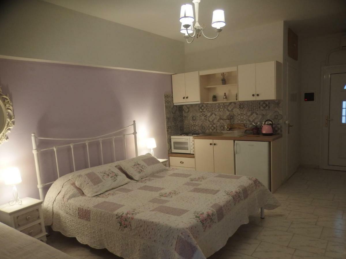 Christos Studios Zóla Buitenkant foto